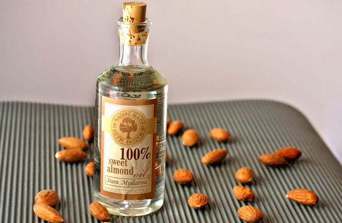 almond-oil.jpg